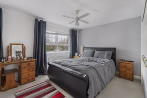Bedroom- click for photo gallery